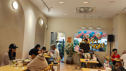 奶油爸爸 • Buttermilk Daddy Cafe