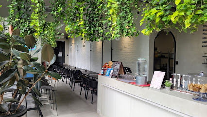 Rusa Cafe